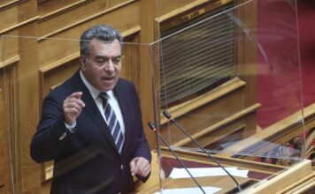 ΜΑΝΟΣ ΚΟΝΣΟΛΑΣ: «Να εγκατασταθεί μόνιμα στη Κω, την αντιπυρική περίοδο, πυροσβεστικό αεροσκάφος Air Tractor ή πυροσβεστικό ελικόπτερο»