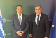 «Ο Μάνος Κόνσολας παρέδωσε νομοσχέδιο για την αντιμετώπιση της διάβρωσης των ακτών σε τρεις Υπουργούς»